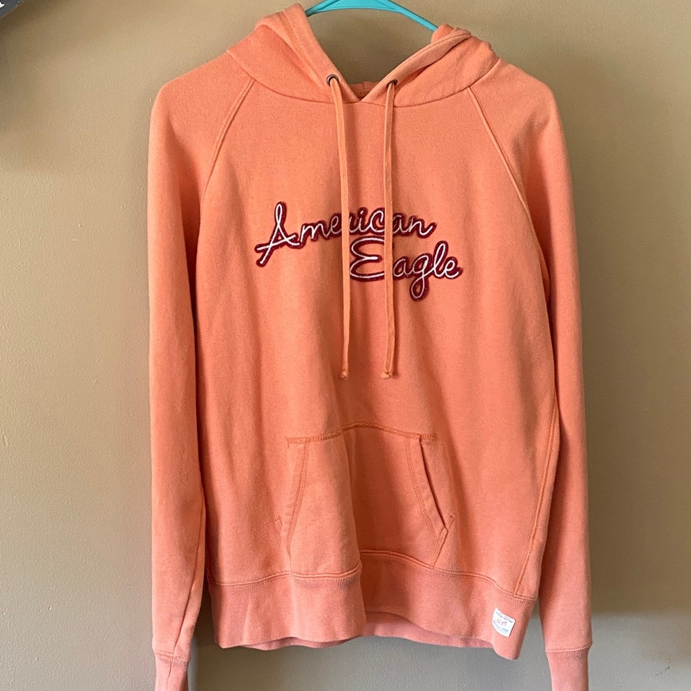American Eagle Outfitters Peach Sweatshirt